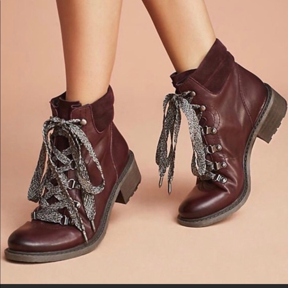 Sam Edelman Darrah Hiking Boots - Picture 4 of 16